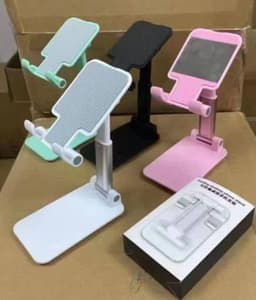 Foldable phone stand